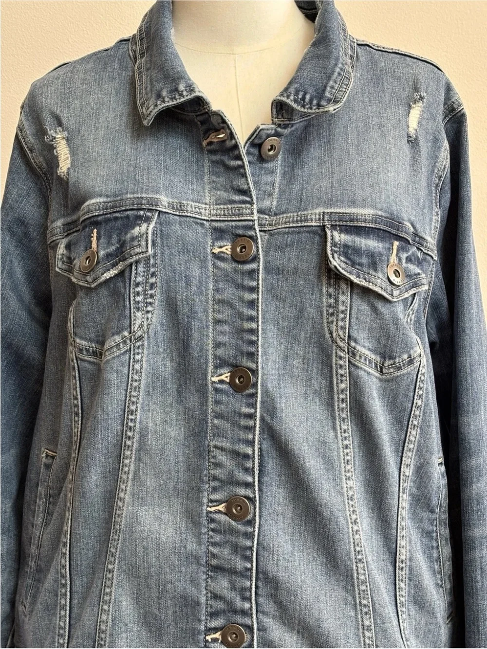 Torrid Size 3 Blue Distressed Stretch Denim Jacket